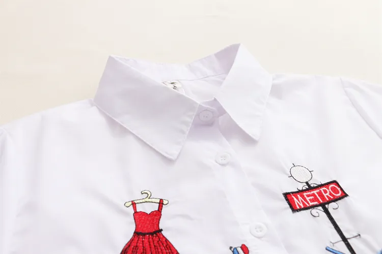 Blusa blanca de manga larga para mujer, blusa bordada de algodón, diseño informal con botones, camisa con cuello vuelto, 2023